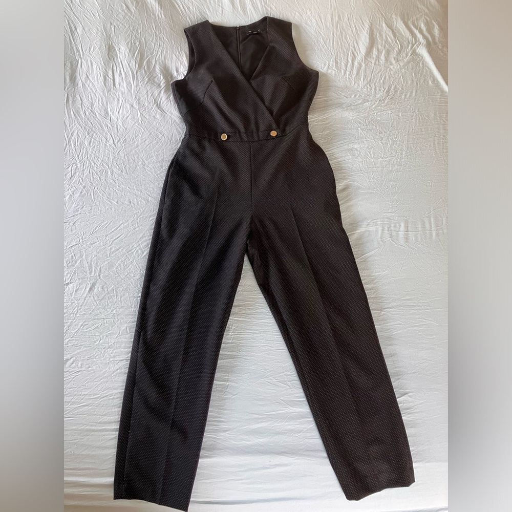 Club Monaco Pin-Dot Jumpsuit in Navy Blue. Size 2.